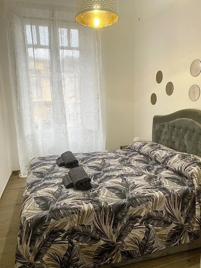 Apartament Global Center Katania 0*,  Włochy